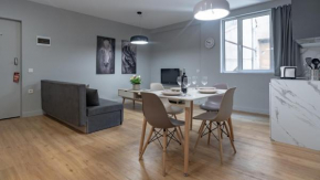 Royalty Apartment Syggrou 5